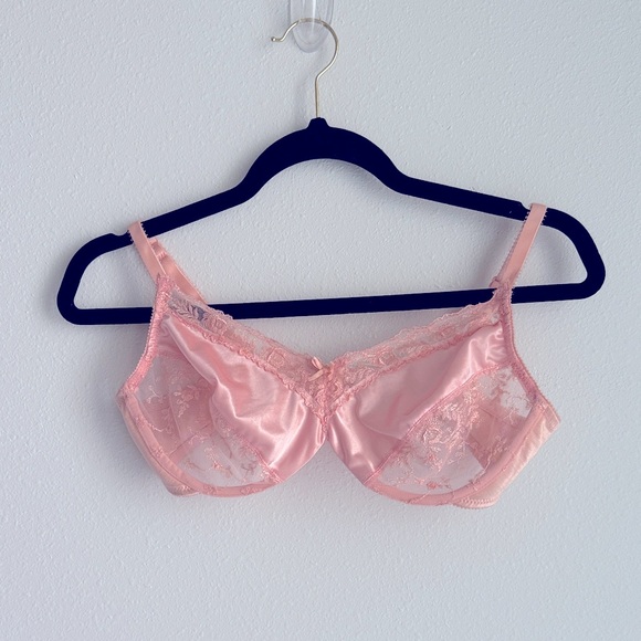 SUPER RARE VICTORIA SECRET 36C NWT GOLD LABEL - Picture 1 of 6